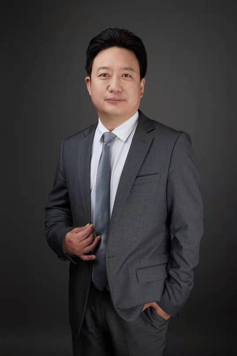 李文俊的资料照片